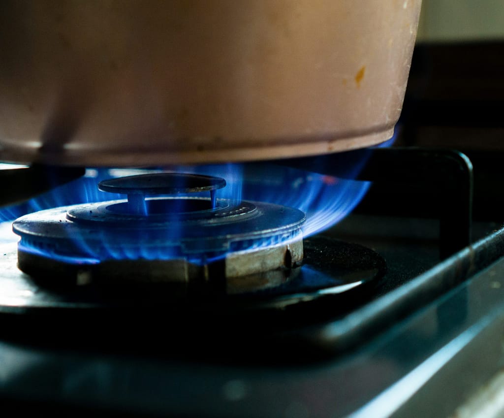 Gas cooking appliances offer instant heat and responsive temperature control, making them ideal for home cooks.